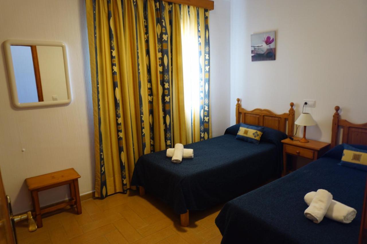 Apartamentos Punta Prima Beach Exteriör bild