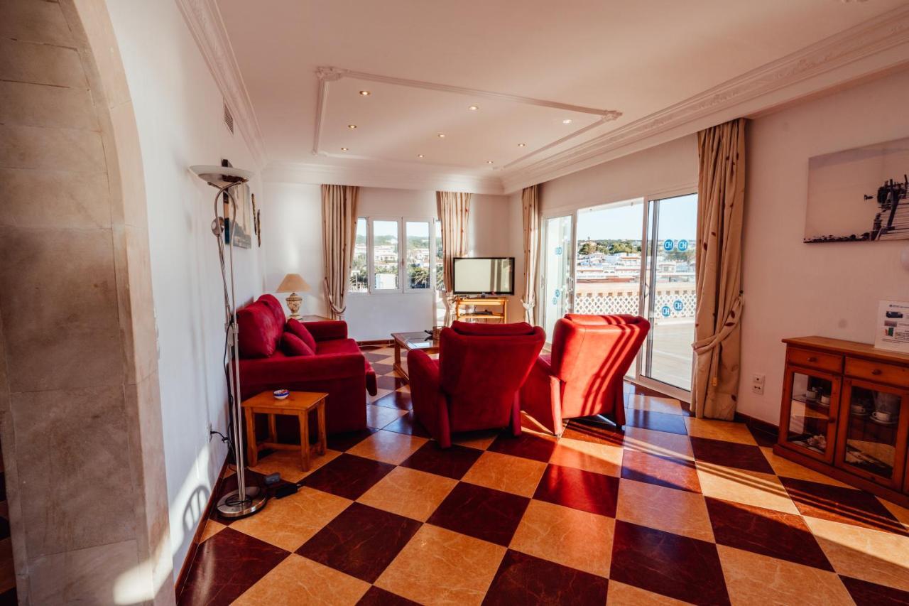 Apartamentos Punta Prima Beach Exteriör bild