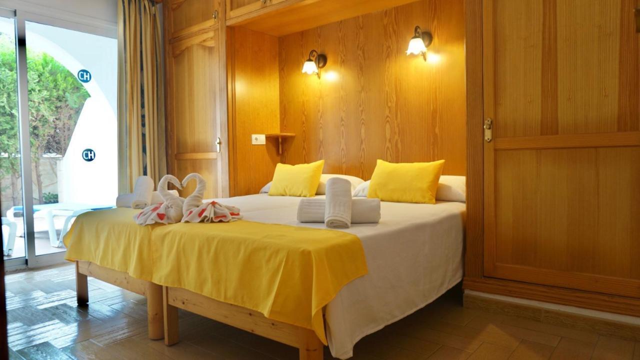 Apartamentos Punta Prima Beach Exteriör bild